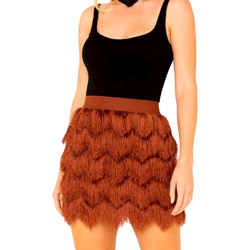 BCBGMAXAZRIA SMODIE CROCHET FRINGE MINI SKIRT X Small
